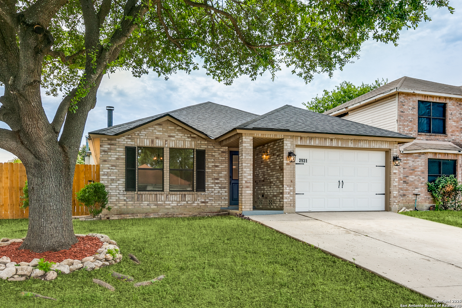 2931 Amber Glade San Antonio TX 78245
