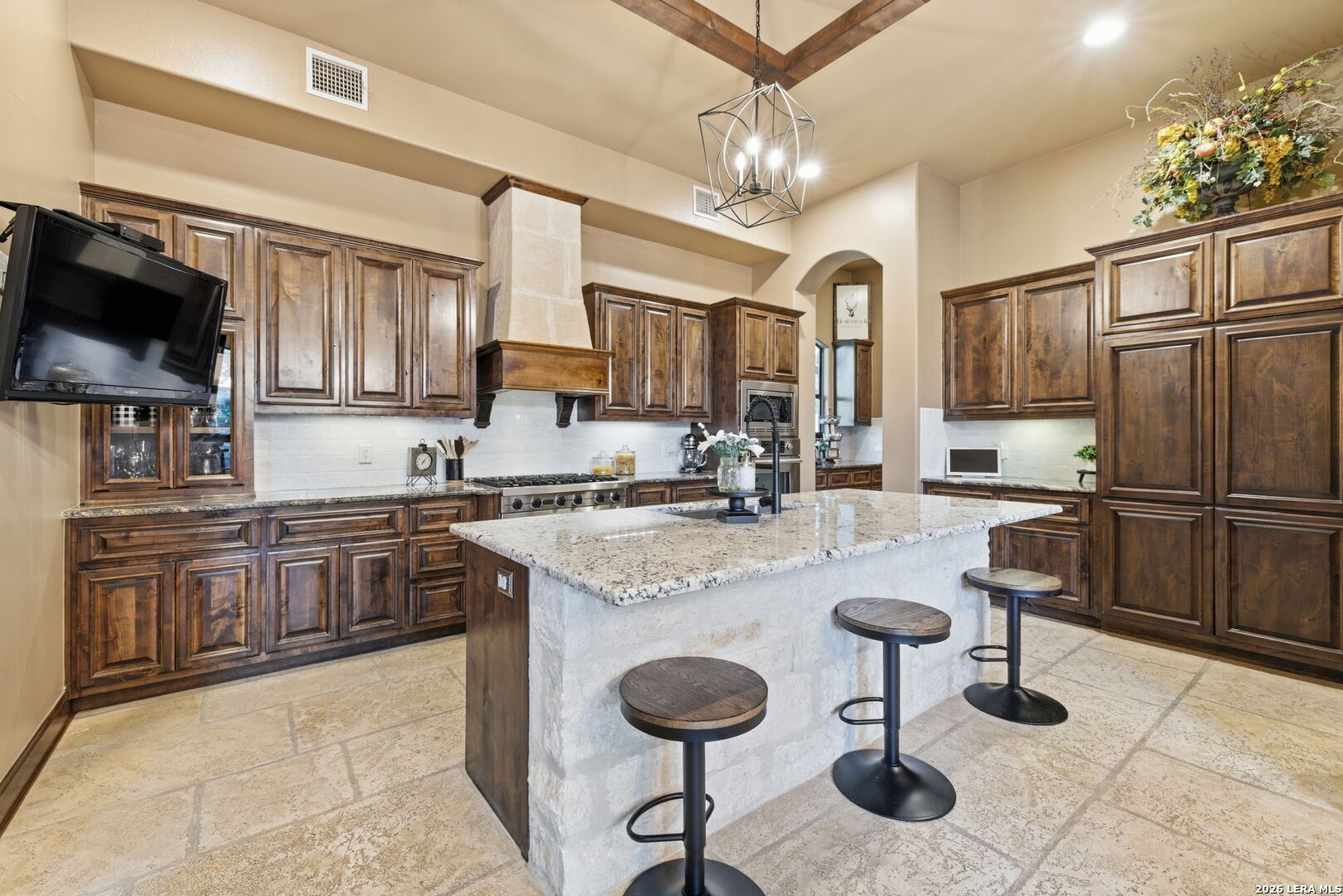 7805 Colonial Woods Boerne TX 78015
