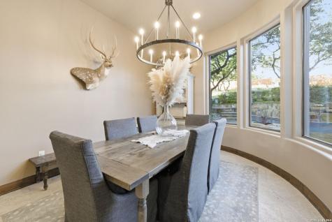 7805 Colonial Woods Boerne TX 78015