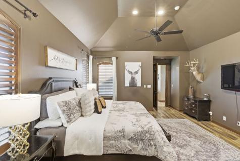 7805 Colonial Woods Boerne TX 78015