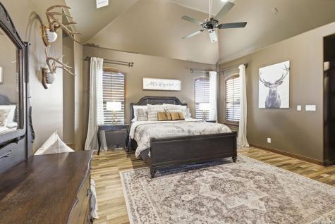 7805 Colonial Woods Boerne TX 78015