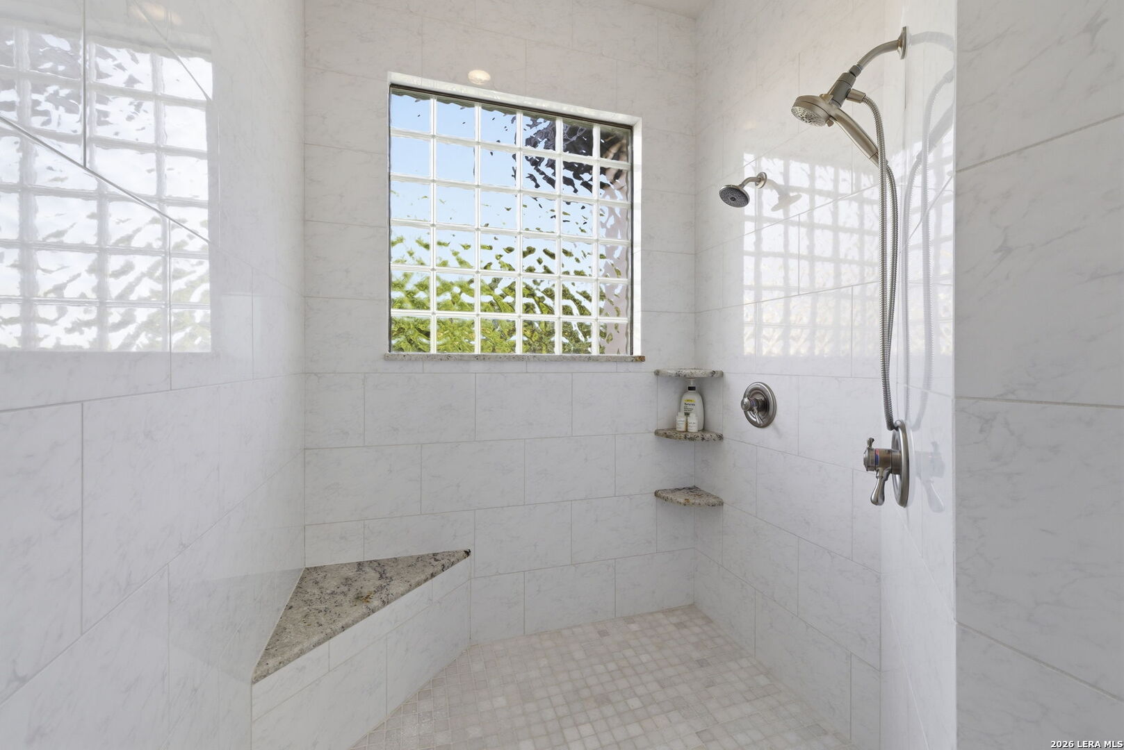 7805 Colonial Woods Boerne TX 78015