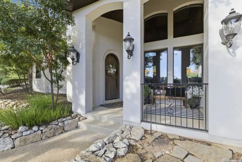 7805 Colonial Woods Boerne TX 78015