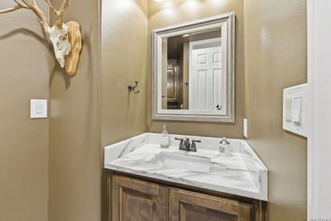 7805 Colonial Woods Boerne TX 78015