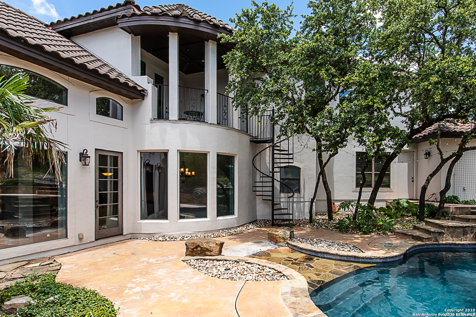 7805 Colonial Woods Boerne TX 78015