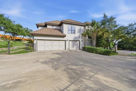 7805 Colonial Woods Boerne TX 78015