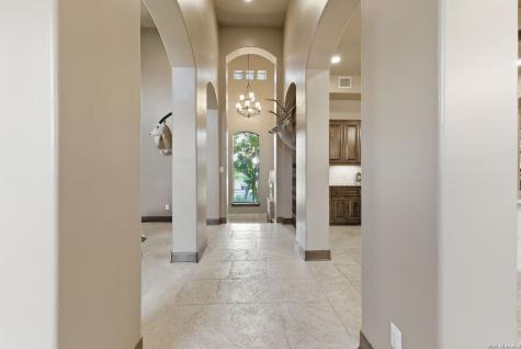 7805 Colonial Woods Boerne TX 78015