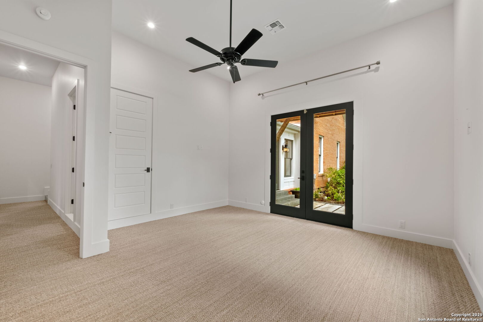 509 W Austin Street Fredericksburg TX 78624