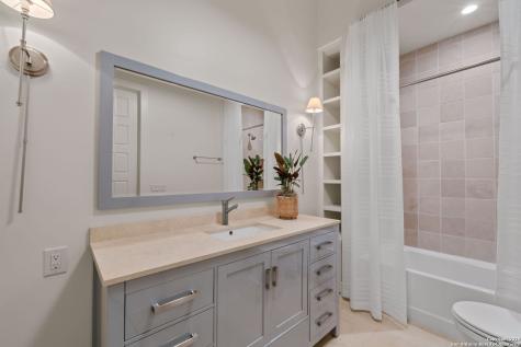 509 W Austin Street Fredericksburg TX 78624