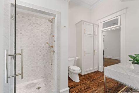 509 W Austin Street Fredericksburg TX 78624