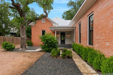 509 W Austin Street Fredericksburg TX 78624