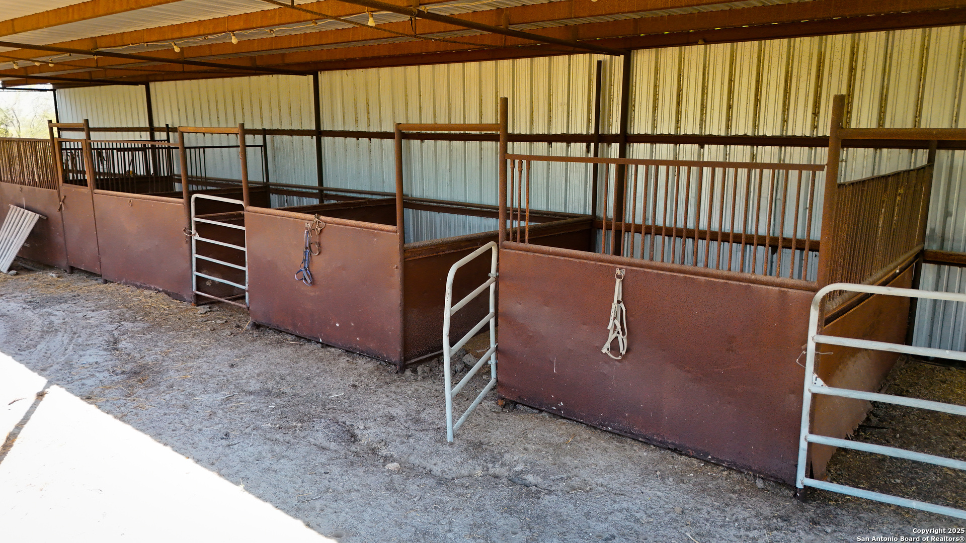 320 Pullins Drive Pleasanton TX 78064