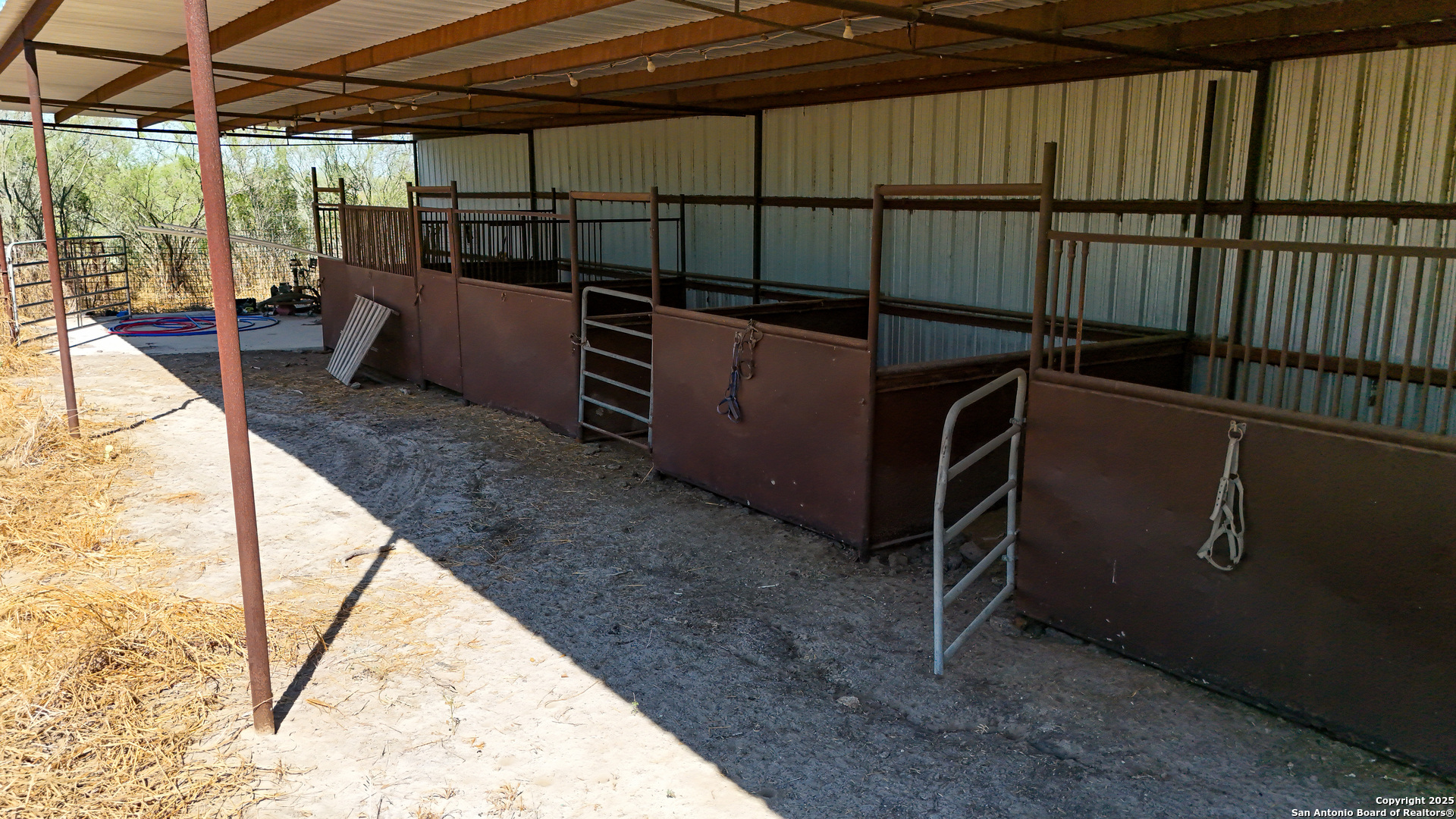 320 Pullins Drive Pleasanton TX 78064
