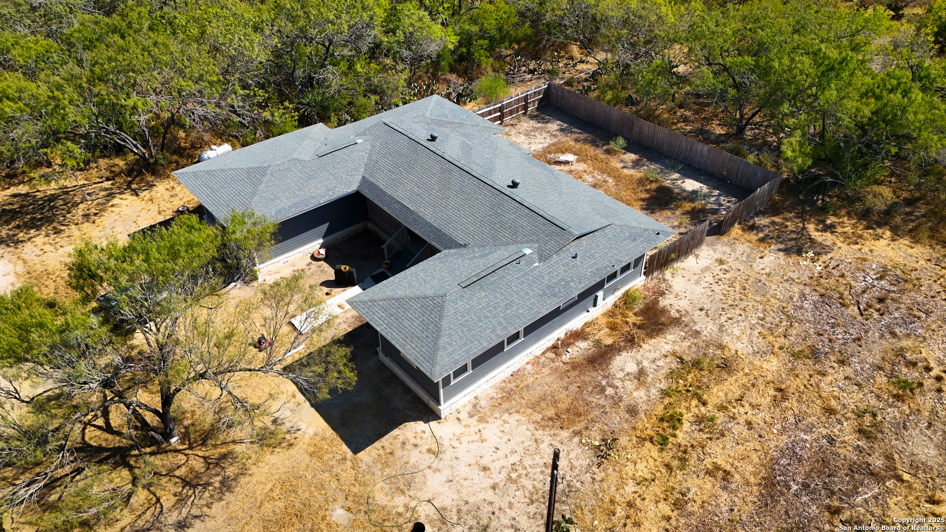 320 Pullins Drive Pleasanton TX 78064