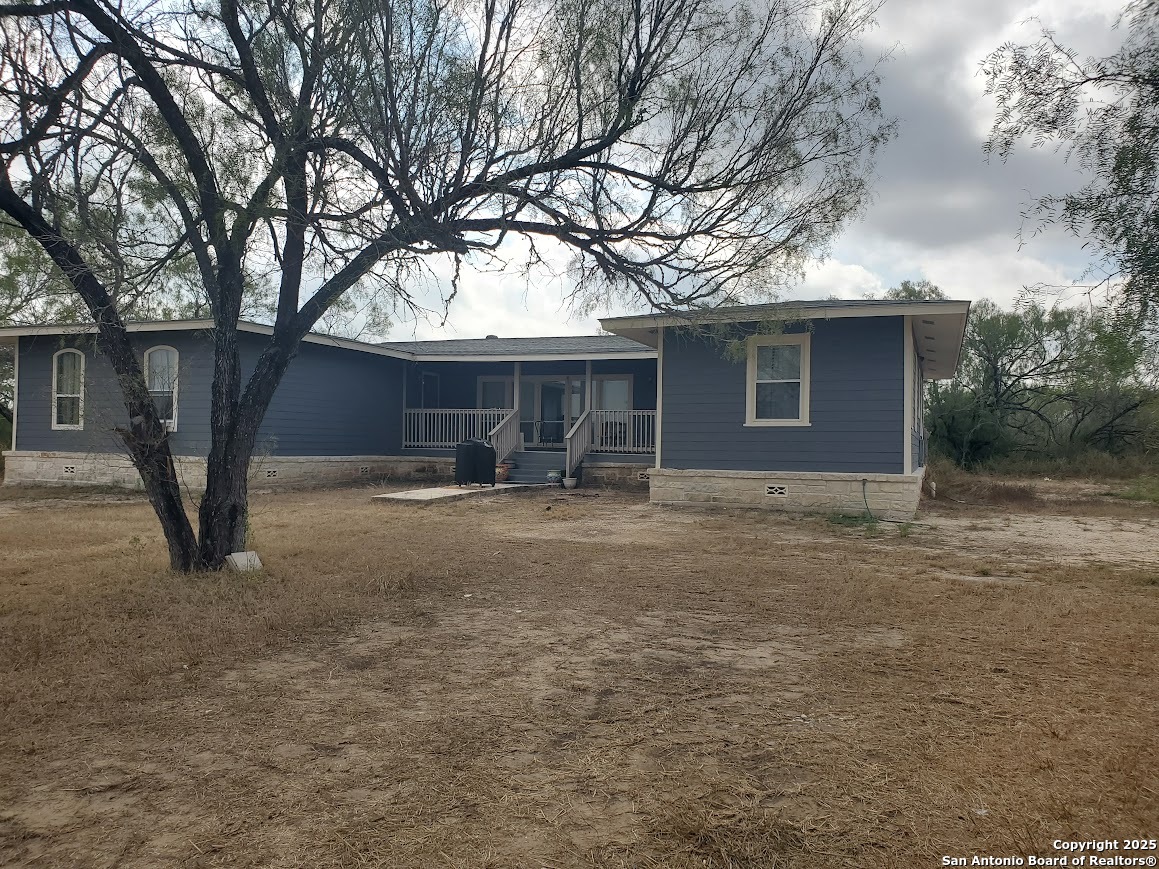 320 Pullins Drive Pleasanton TX 78064