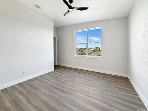24318 Canyon Row San Antonio TX 78260