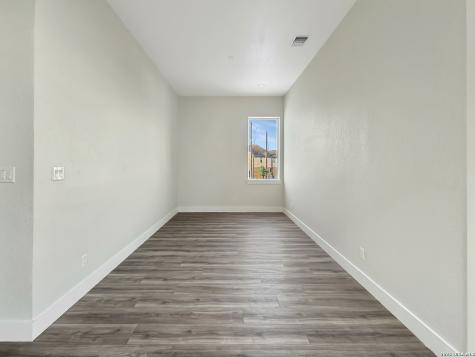 24318 Canyon Row San Antonio TX 78260