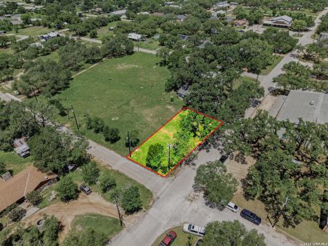 Lot 10 11th Street Blanco TX 78606