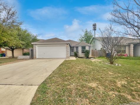 6014 Old Carriage San Antonio TX 78250