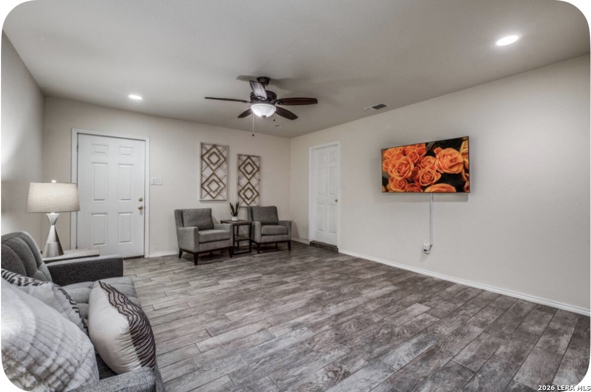 7161 Webbwood Way San Antonio TX 78250