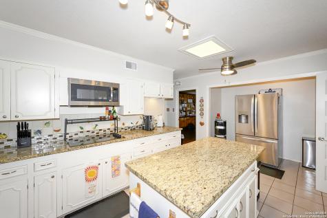 222 Highview San Antonio TX 78228