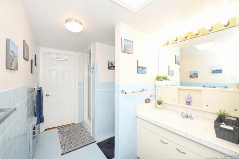 222 Highview San Antonio TX 78228
