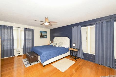222 Highview San Antonio TX 78228