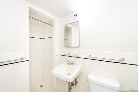 222 Highview San Antonio TX 78228