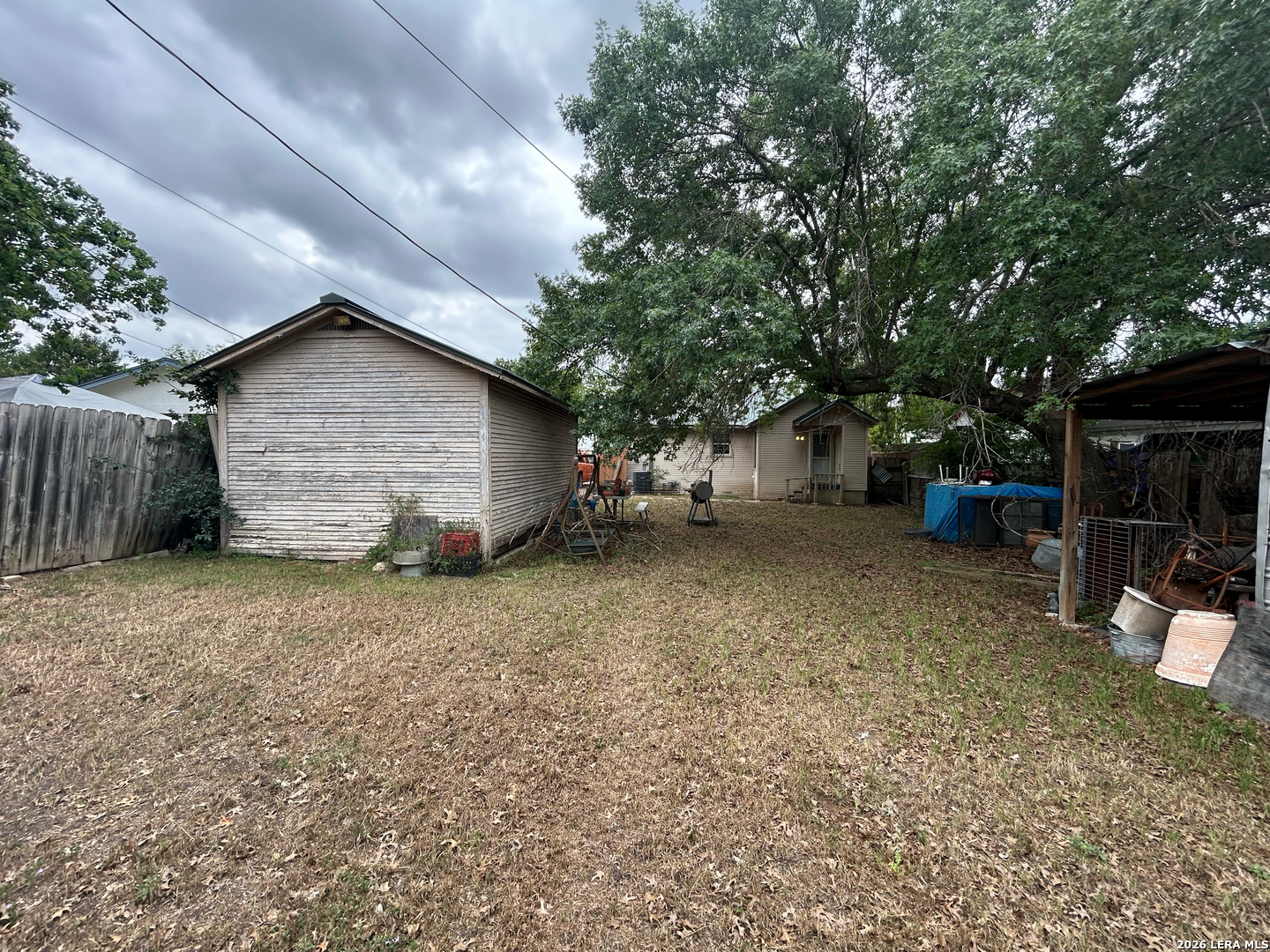 327 Hermitage San Antonio TX 78223