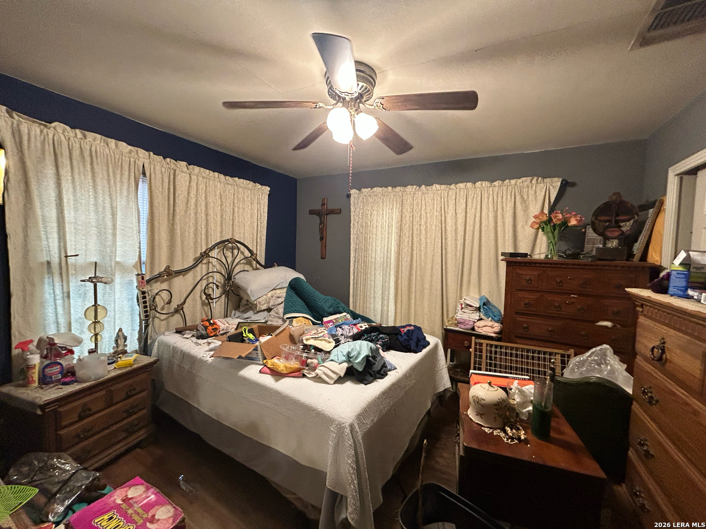 327 Hermitage San Antonio TX 78223