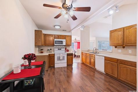 9630 Wildwood Ridge San Antonio TX 78250