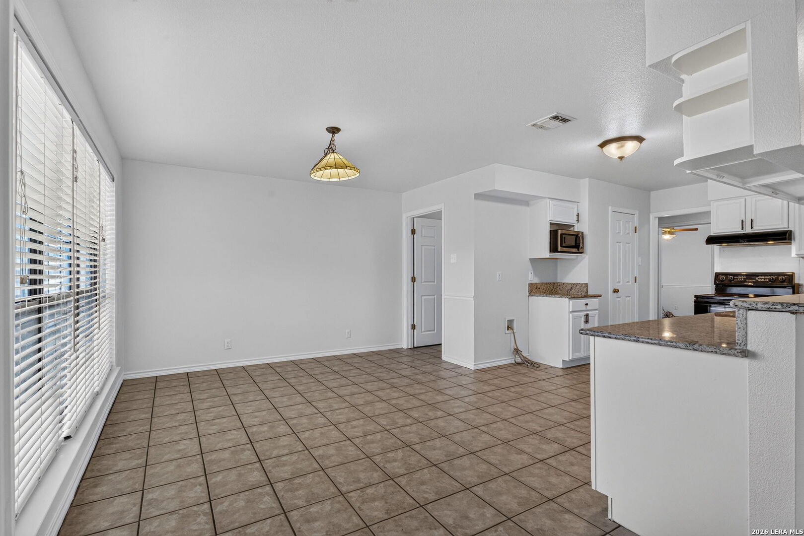 1704 Strait Lane Pleasanton TX 78064