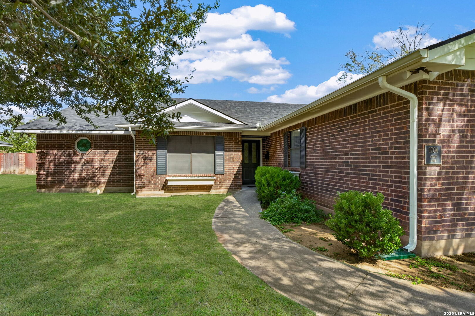 1704 Strait Lane Pleasanton TX 78064