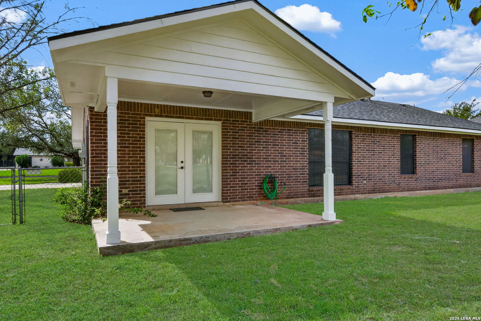 1704 Strait Lane Pleasanton TX 78064