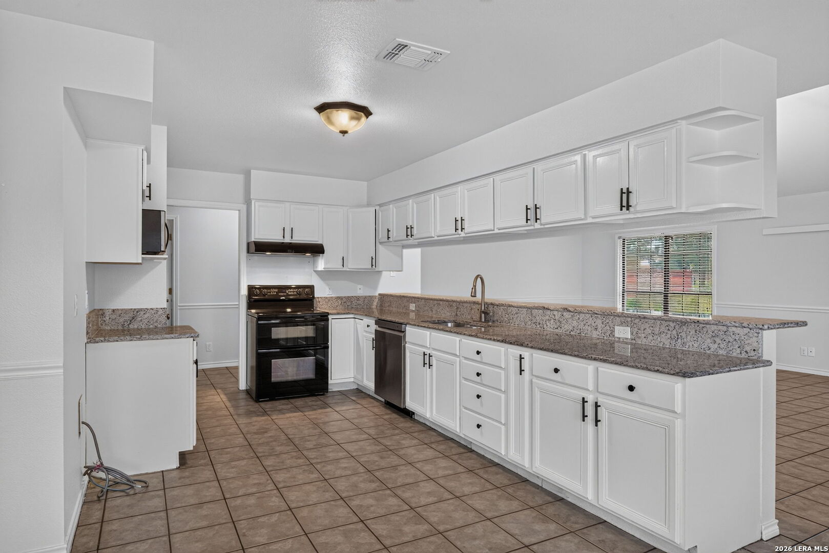 1704 Strait Lane Pleasanton TX 78064