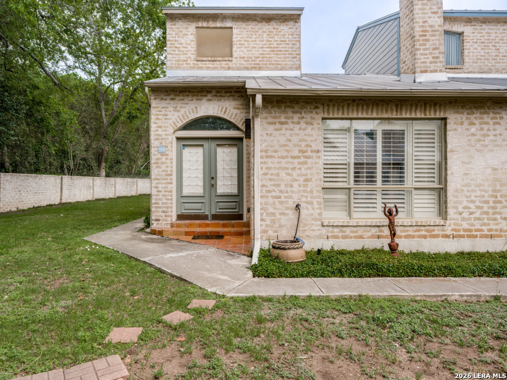 178 Oakwell Farms San Antonio TX 78218