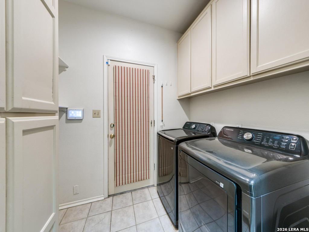178 Oakwell Farms San Antonio TX 78218