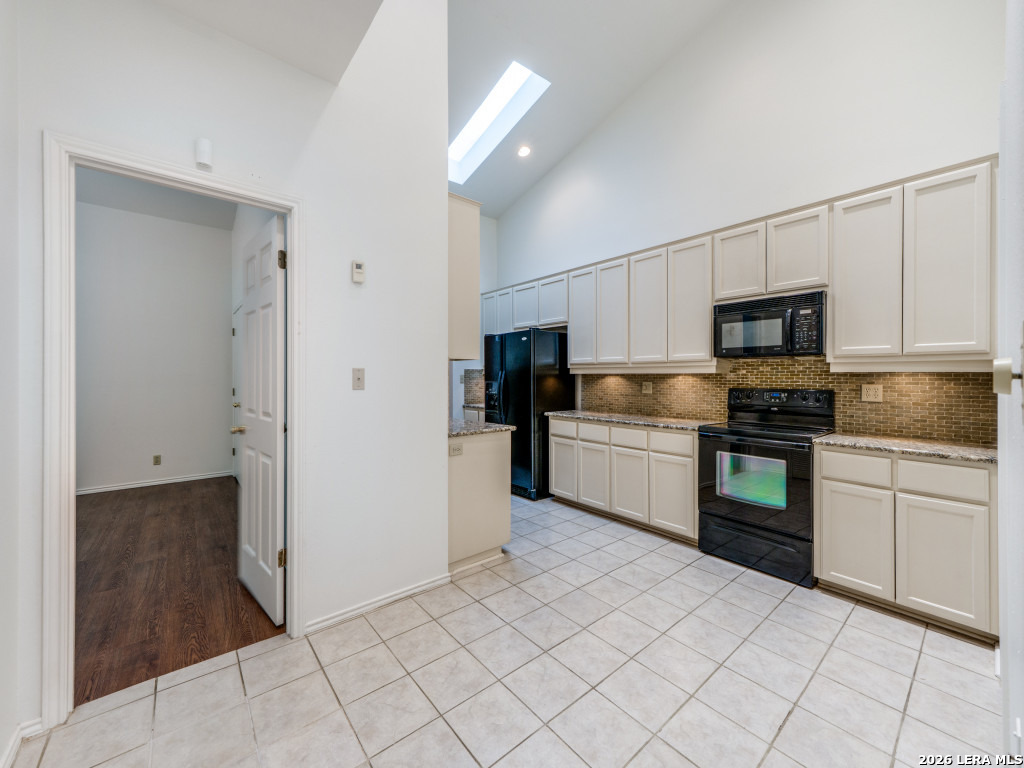 178 Oakwell Farms San Antonio TX 78218