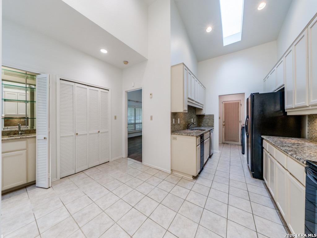 178 Oakwell Farms San Antonio TX 78218