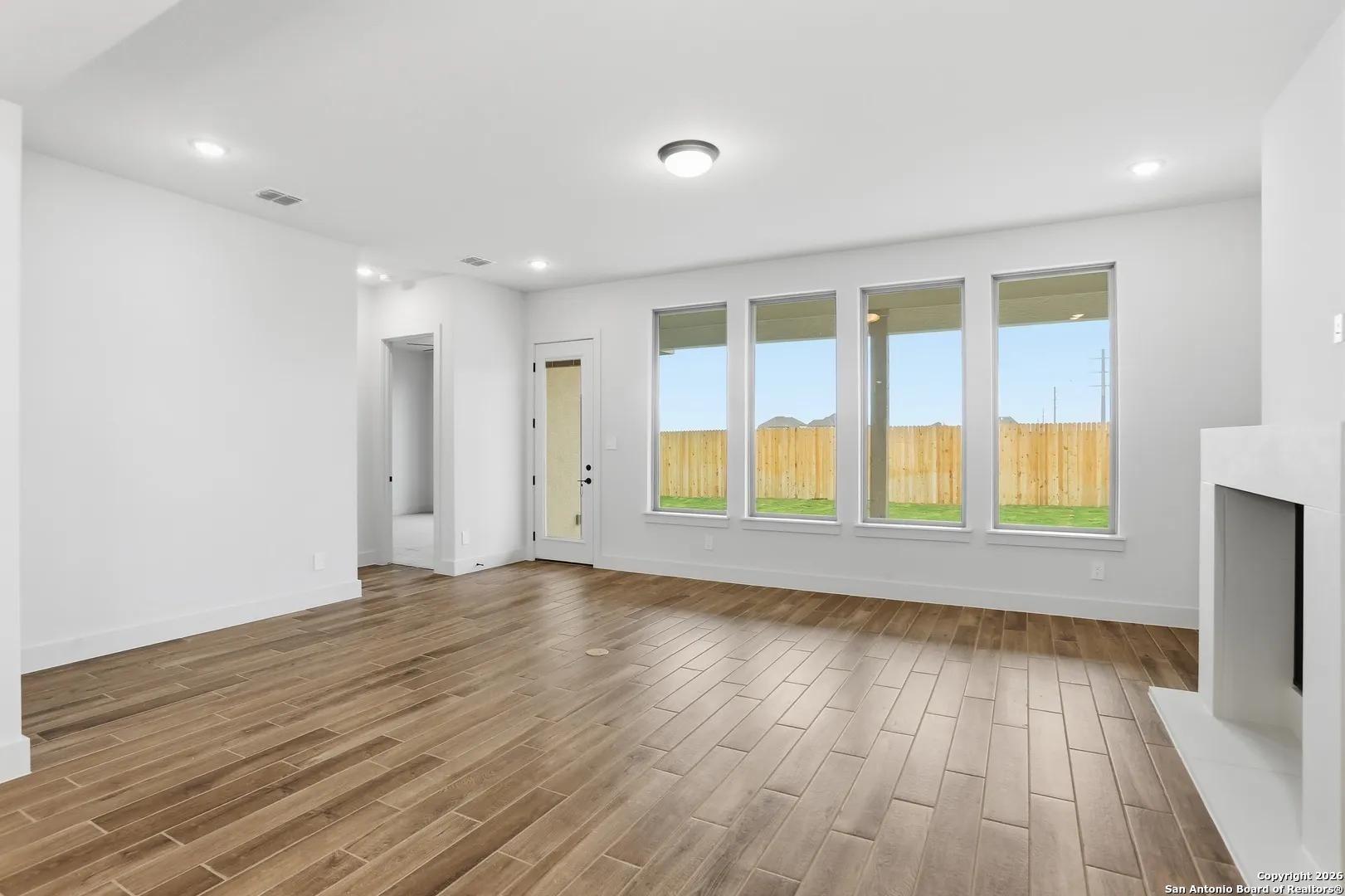 346 Haby Hollow San Antonio TX 78253