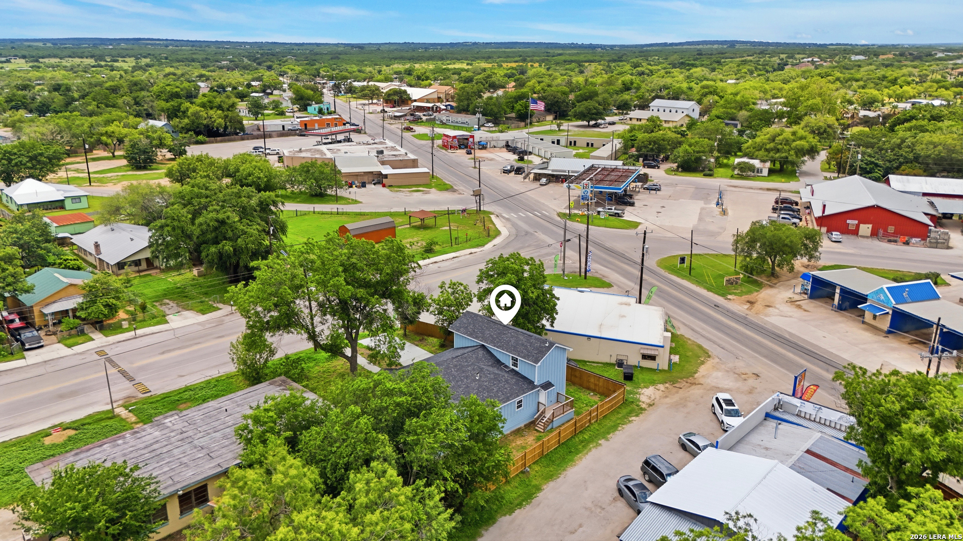 8013 E 6th Street Somerset TX 78069