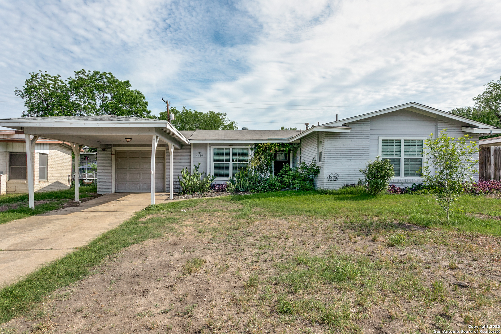 4439 Tropical Drive San Antonio TX 78218