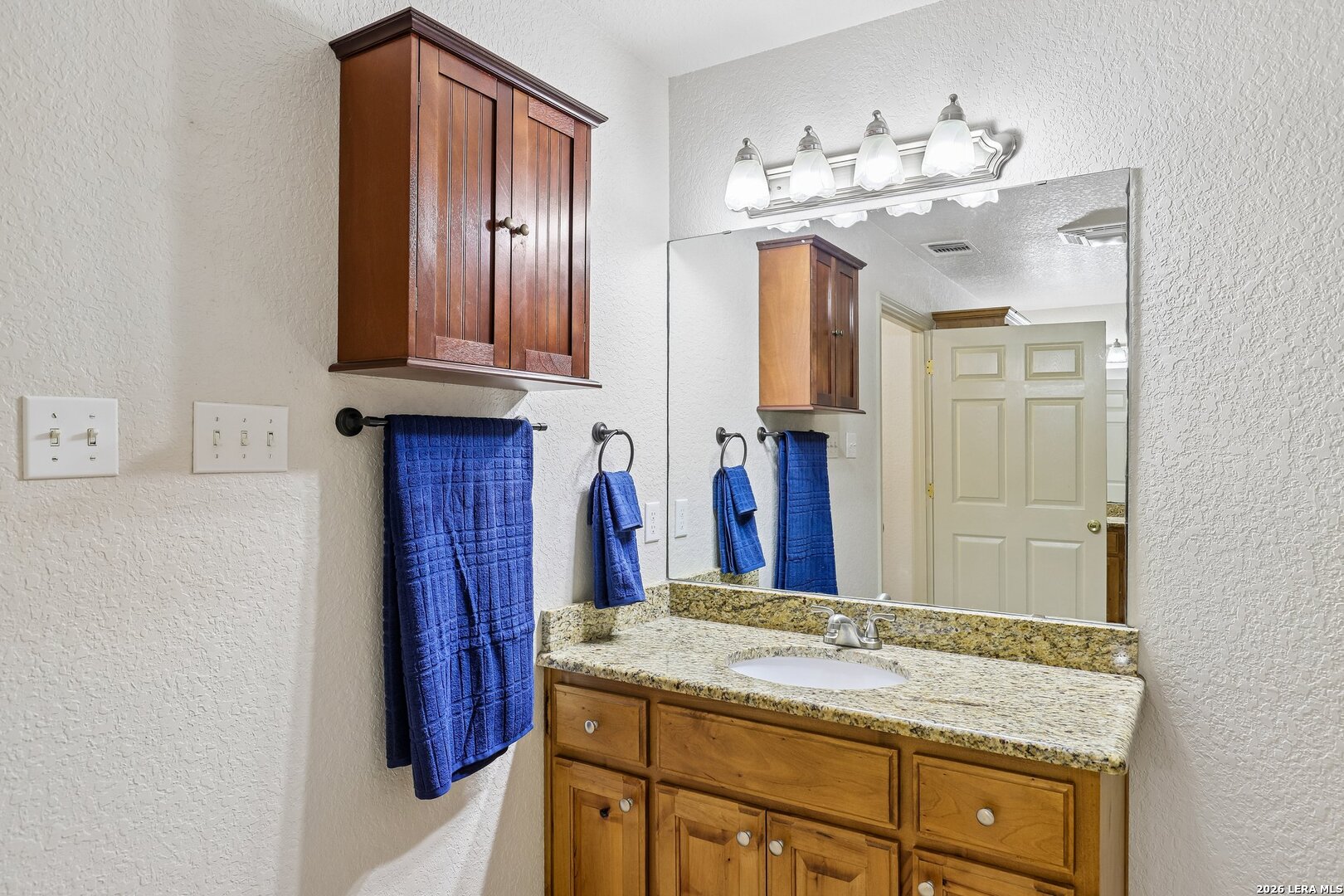 240 Oak Hollow Drive La Vernia TX 78121