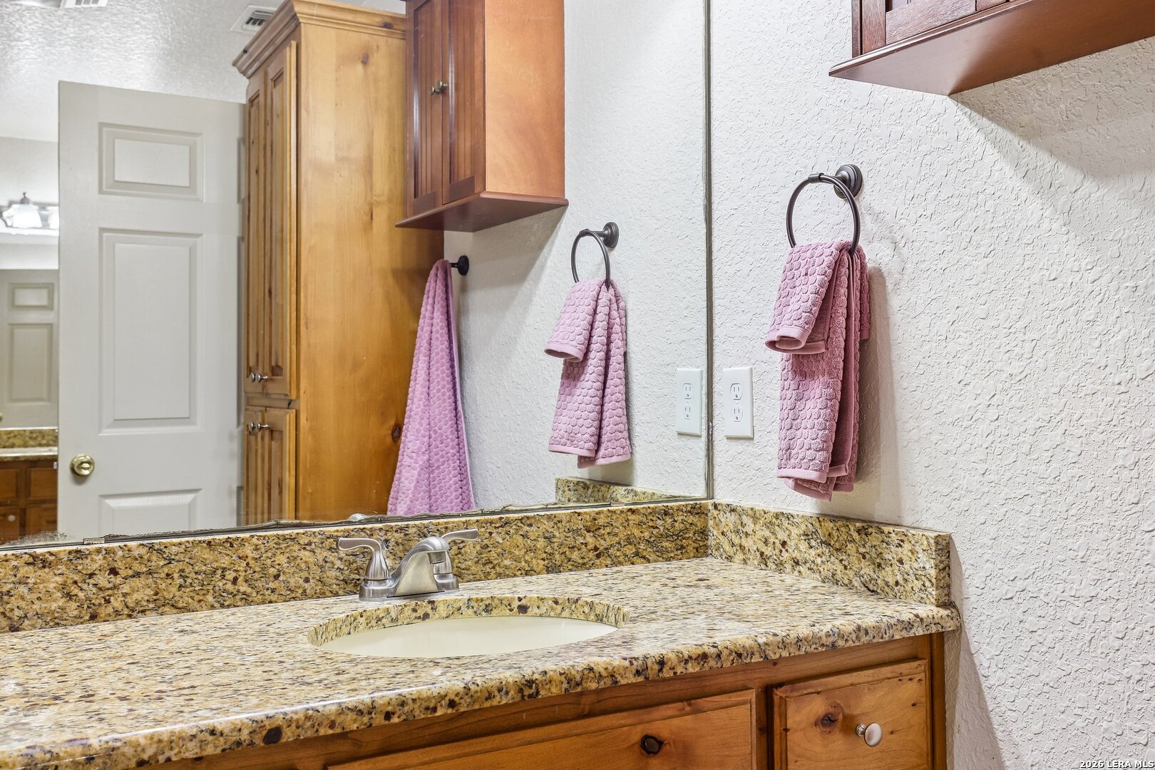240 Oak Hollow Drive La Vernia TX 78121