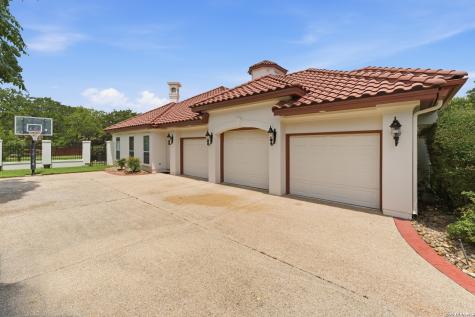 211 Geddington Shavano Park TX 78249