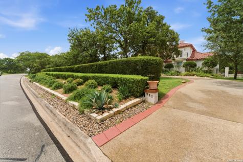 211 Geddington Shavano Park TX 78249