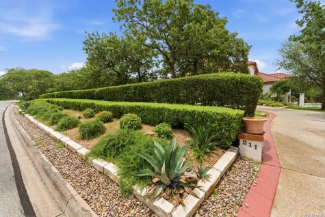 211 Geddington Shavano Park TX 78249