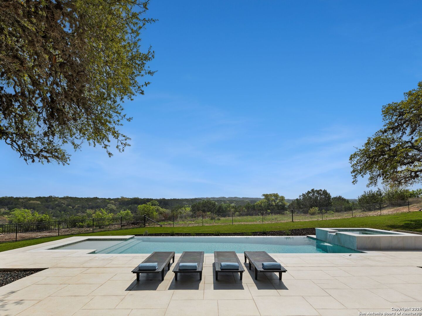 137 Phillip Ranch Road Boerne TX 78006