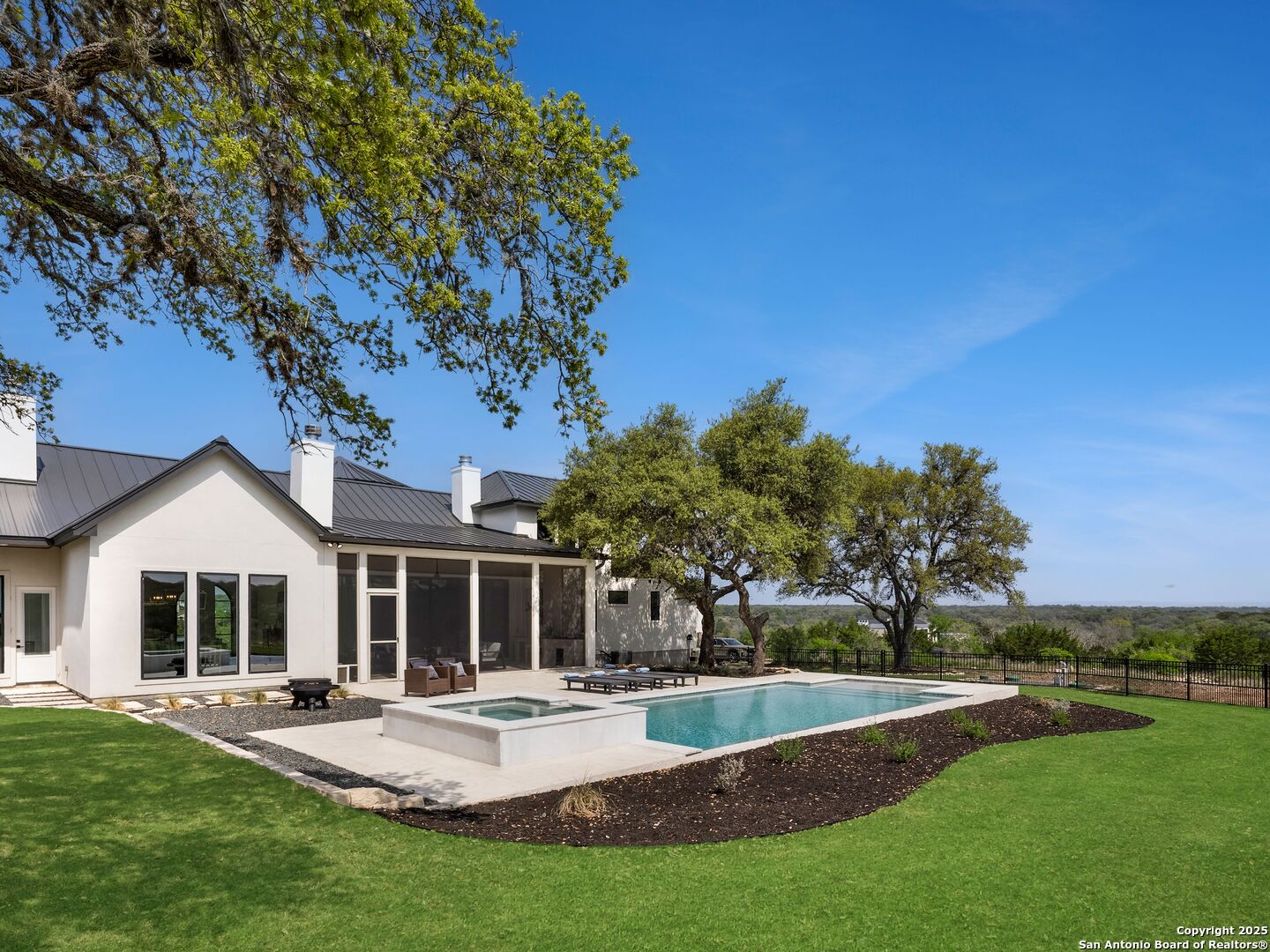137 Phillip Ranch Road Boerne TX 78006