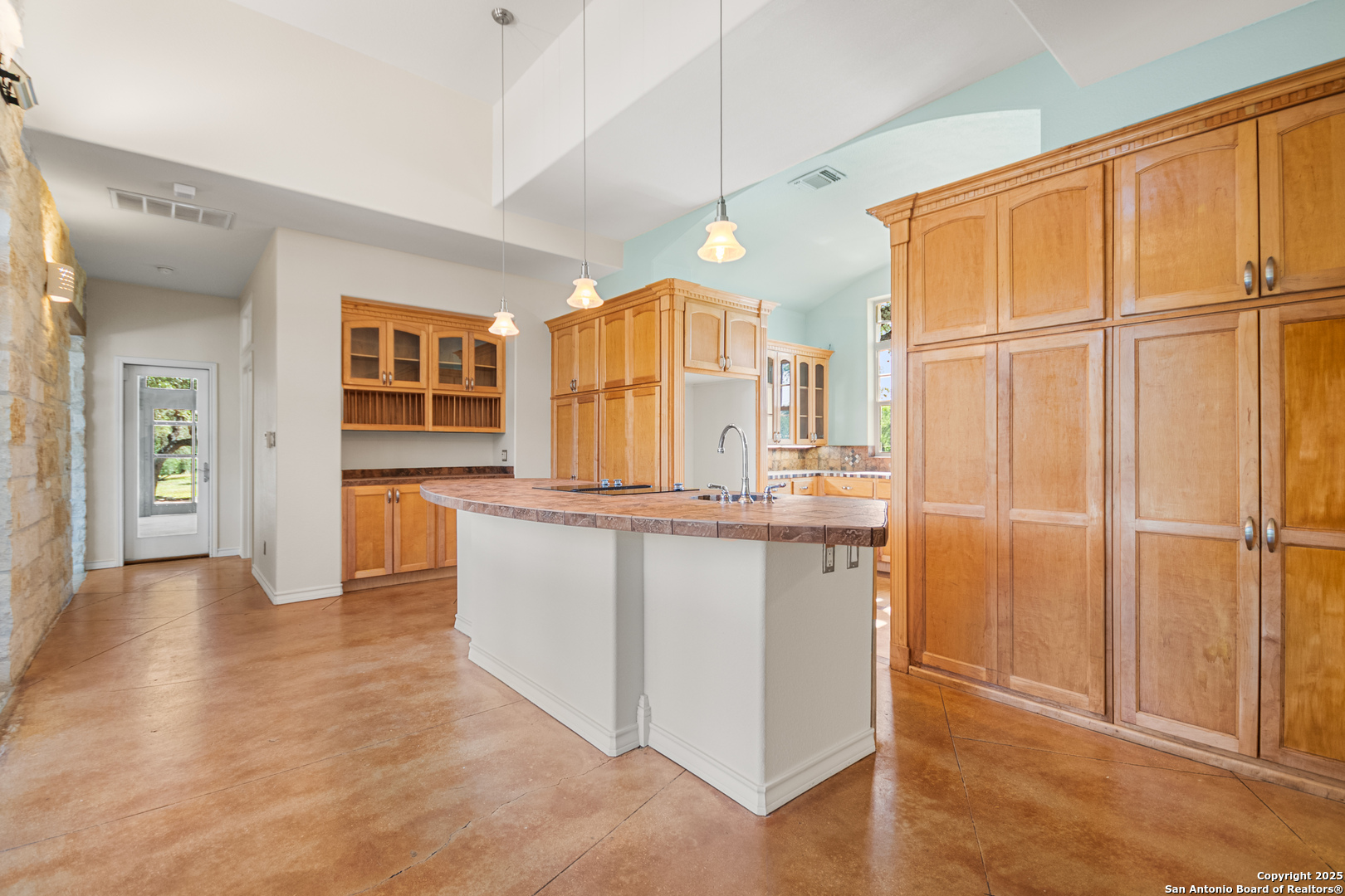 5620 Mount Helen San Antonio TX 78251